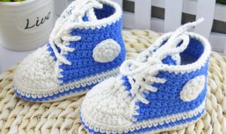 手工编织婴儿鞋